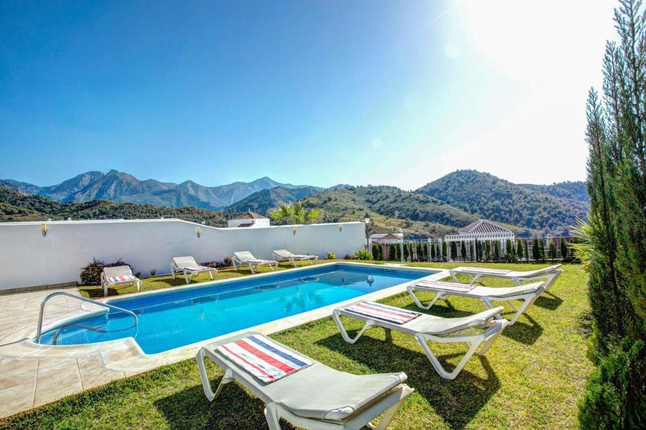 Nerja Paradise Rentals - Villa Cataleya Фрихилиана Экстерьер фото