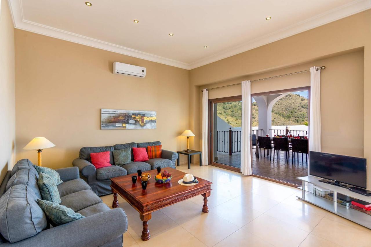 Nerja Paradise Rentals - Villa Cataleya Фрихилиана Экстерьер фото